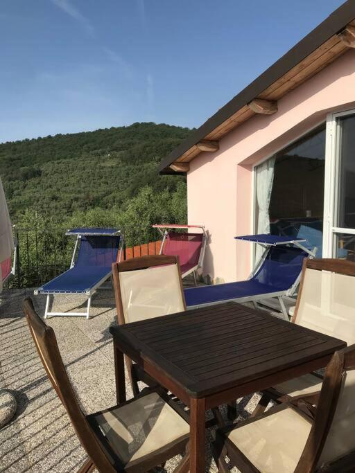 Villa Berio Due - Tuija Villa Viani Luaran gambar