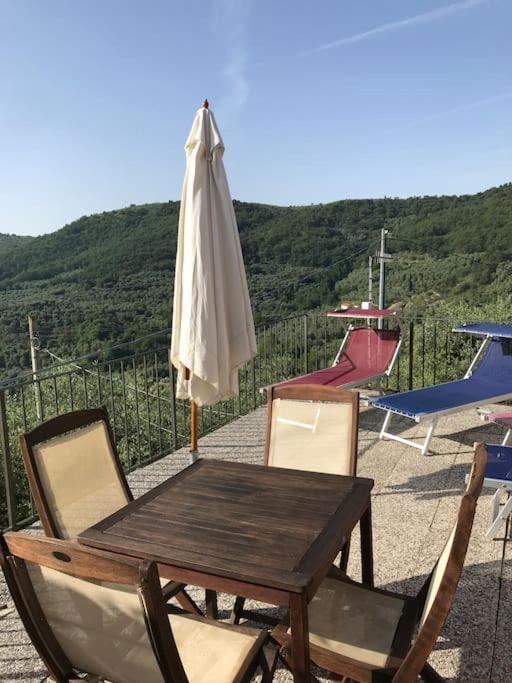Villa Berio Due - Tuija Villa Viani Luaran gambar