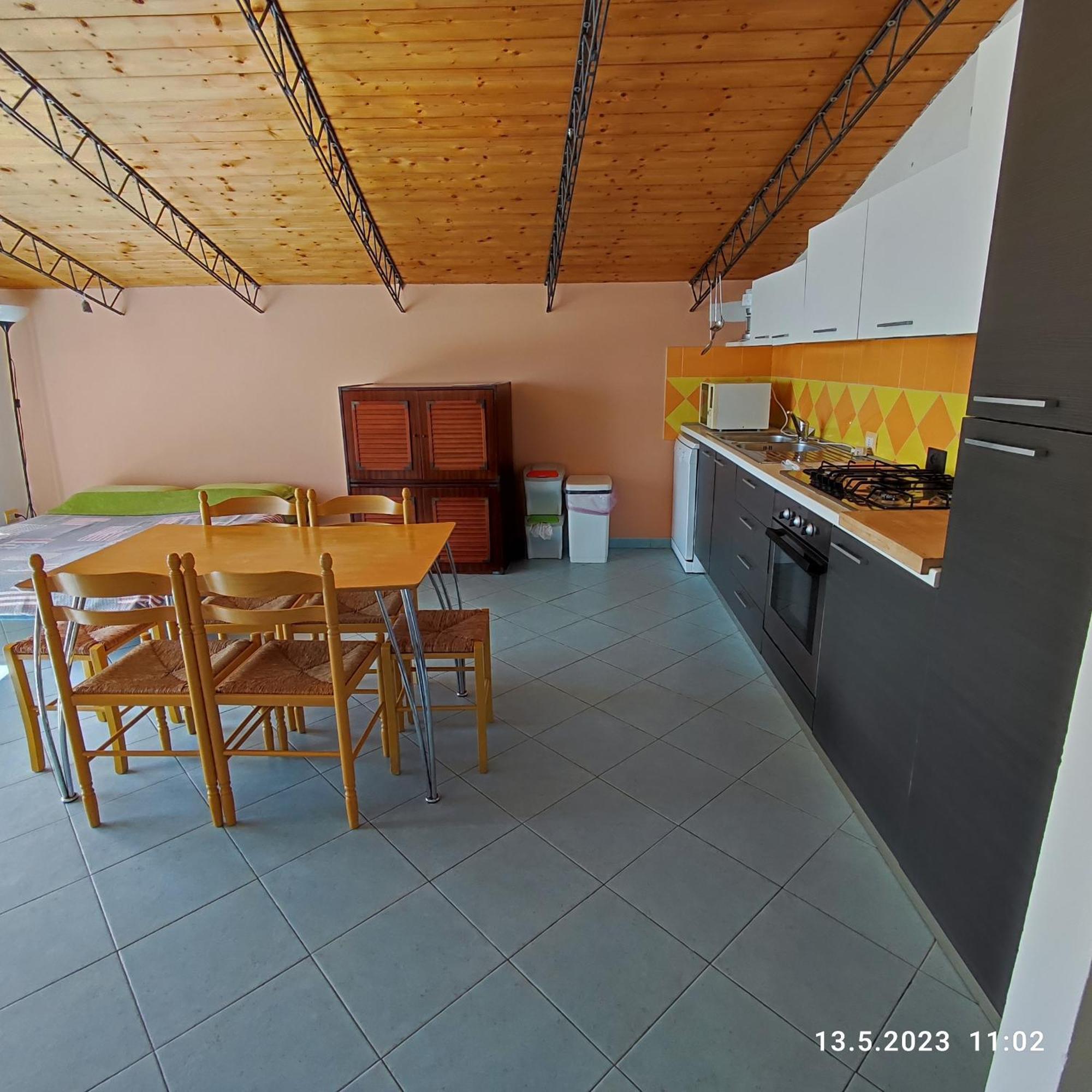 Villa Berio Due - Tuija Villa Viani Luaran gambar